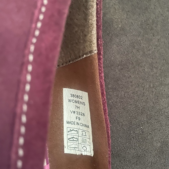 Lands End Suede Plum Flats - Picture 7 of 8